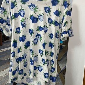 Blue Strawberries T shirt